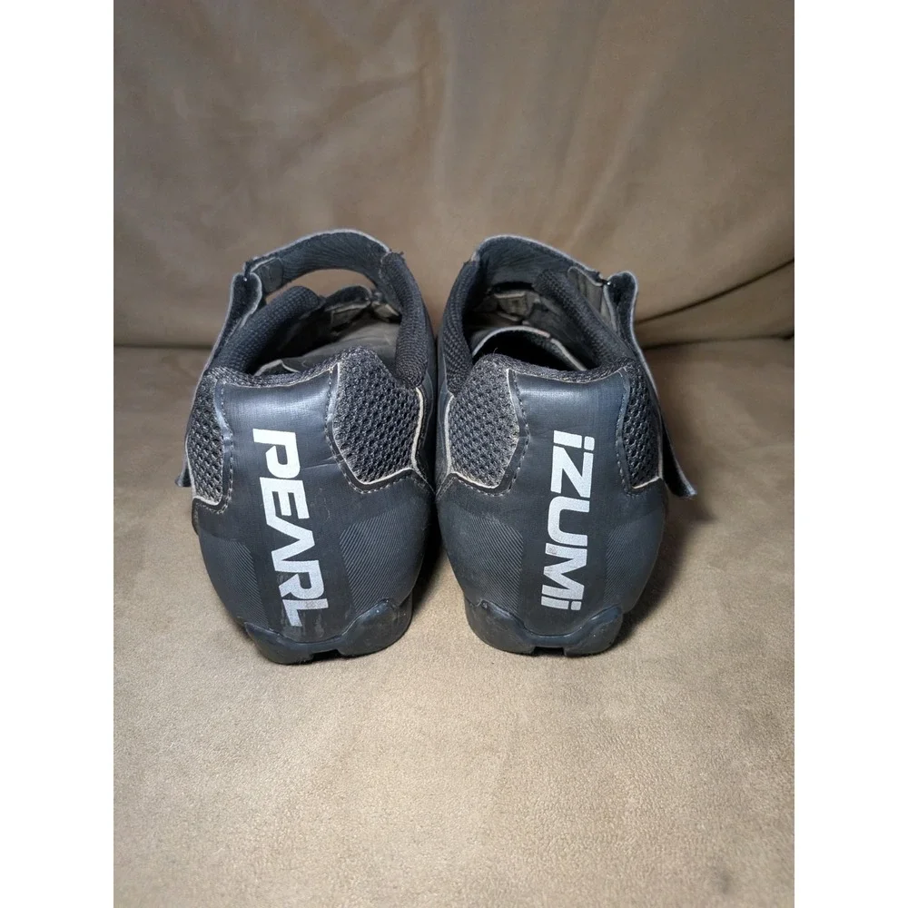 Pearl Izumi All-Road III Cycling Men's 47 US 13 Attached Shimano SM-SH56 Clips